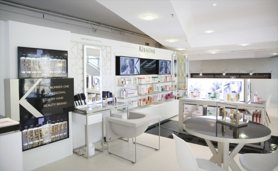 Finance : L'Oréal Travel launches dermocosmetics and professional hair care categories